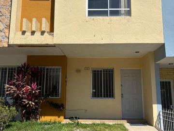 CASA EN VENTA PARQUES DEL CENTINELA