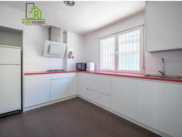 CASA EN VENTA PELIGROS