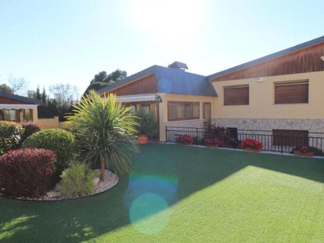Casa en venta Petrer
