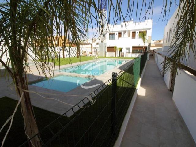 Casa en venta Pilar de la Horadada