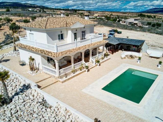 Casa en venta Pinoso