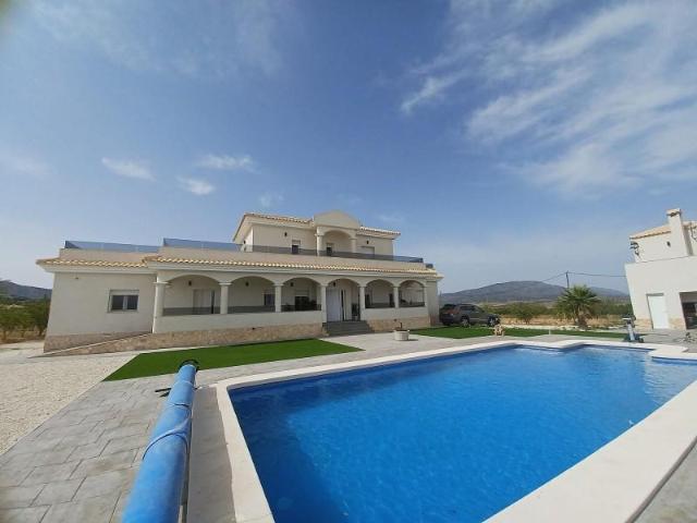Casa en venta Pinoso