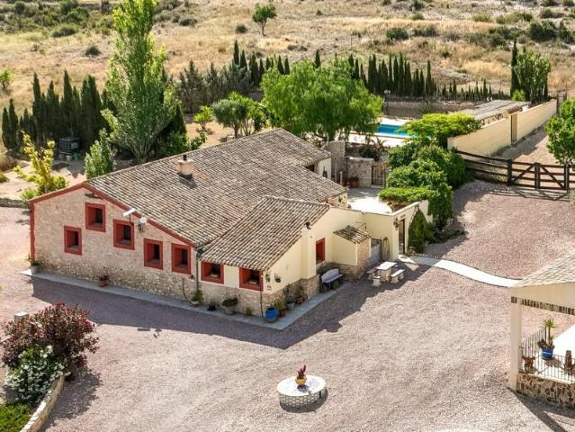 Casa en venta Pinoso