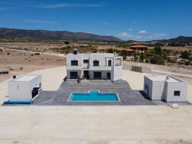 Casa en venta Pinoso