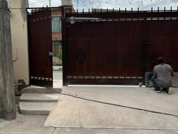 CASA EN VENTA POR EL SUR DE LA CIUDAD EXCELENTE PRECIO