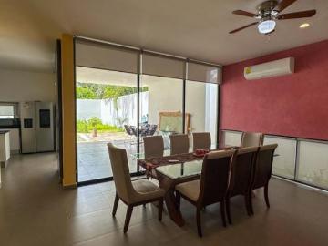 Casa en venta privada San José Tulipanes Cholul