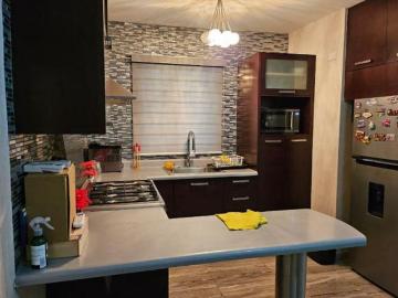 CASA EN VENTA PRIVADA PURISIMA AV MIGUEL ALEMAN AREA LINDA VISTA