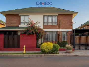 CASA EN VENTA, QUILICURA 4D 3B