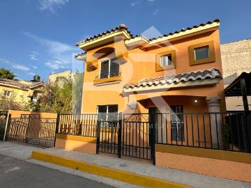 Casa en Venta – Real Castell, Ojo de Agua, Tecámac, Estado de México