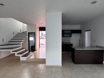 CASA EN VENTA – REAL DEL BOSQUE