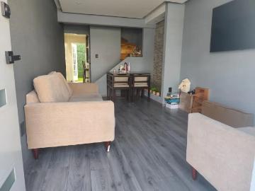 Casa en venta remodelada y equipada en Bosques de Chapultepec, Puebla