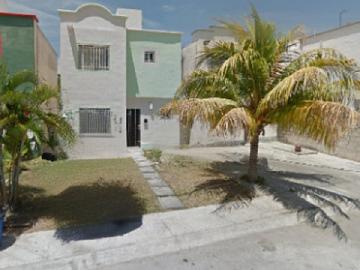 Casa En Venta, Remate Hipotecario, Col. Jardines De Bonampak, Cancun, Quintana Roo. Jf08