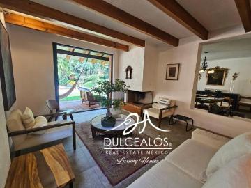 CASA EN VENTA RESIDENCIAL BOSQUES PALMIRA 3 RECS 1 ESTUDIO ALBERCA JACUZZI PRIV