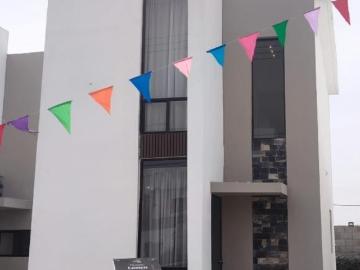 CASA EN VENTA RESIDENCIAL CAMPANARIO, GÓMEZ PALACIO, DGO