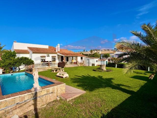 Casa en venta Rincón de la Victoria