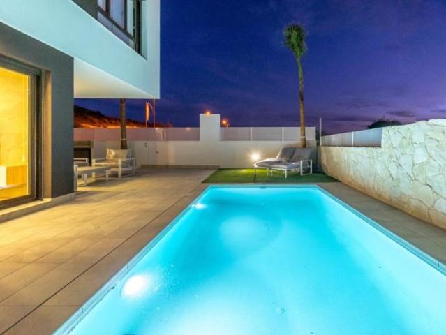 Casa en venta Rojales