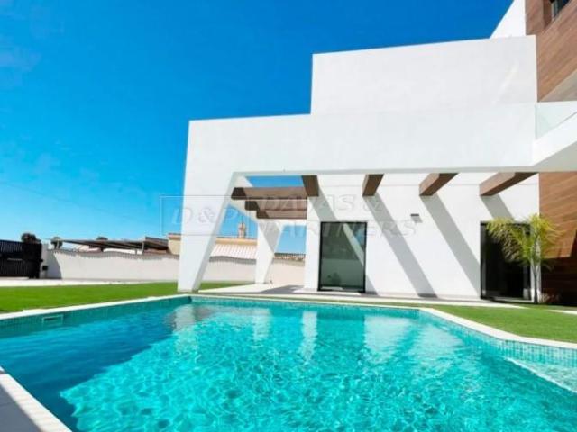 Casa en venta Rojales