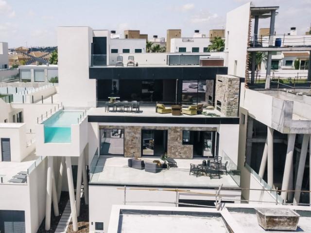 Casa en venta Rojales