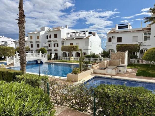 Casa en venta Rojales