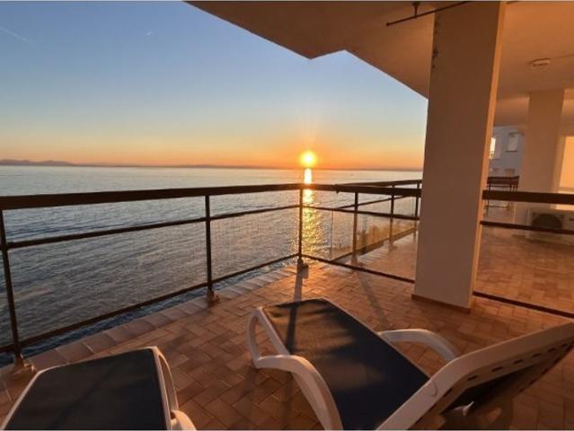 Casa de alto standing en venta Rosas, España
