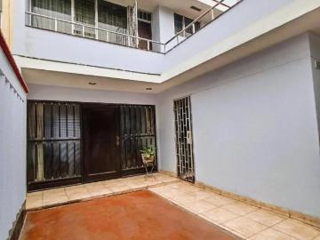 Casa en Venta Salamanca de Monterrico a 3 cuadras de Plaza Vea