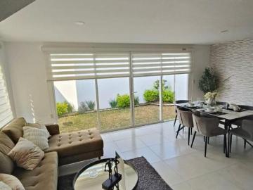 Casa en venta Salida Salamanca a 5 min de tecnologico de Morelia