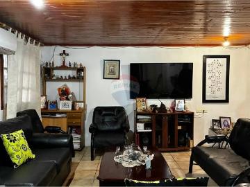 Casa en venta san vicente de t. T. 6 Dormitorios por 4400.00 en San Vicente