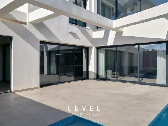 Casa en venta San Antonio de Benagéber