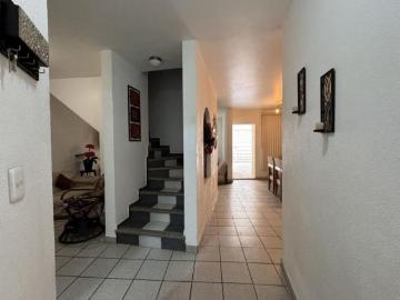 CASA EN VENTA SAN JERÓNIMO LEÓN GTO CON RECÁMARA EN PLANTA BAJA