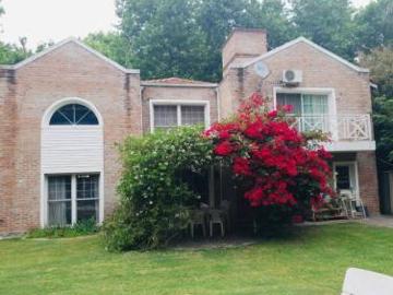 Casa en Venta Country San Jorge Village 3 dormitorios Jardin Pileta