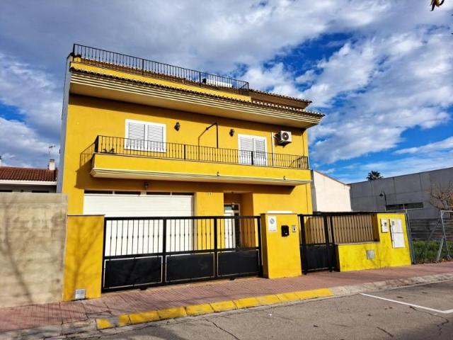 Casa en venta San Juan de Énova