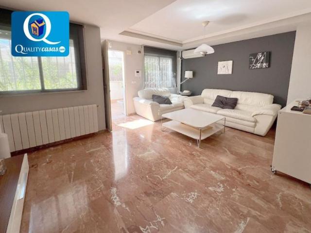 Casa en venta San Juan playa