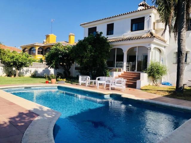 Casa en venta San Pedro de Alcántara