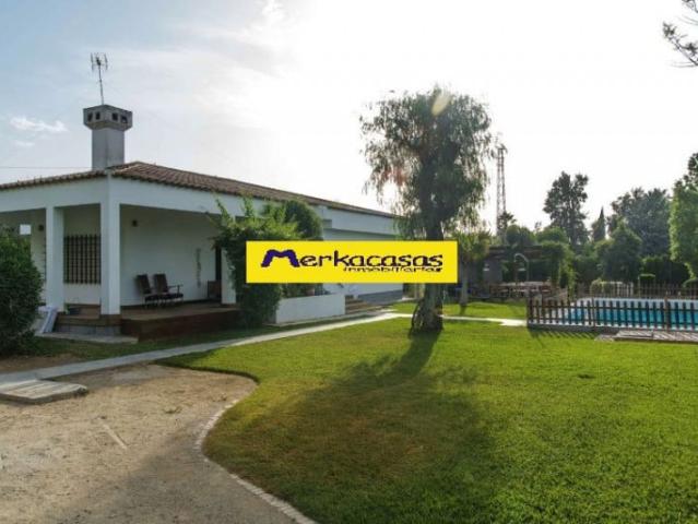 Casa en venta Sanlúcar la Mayor