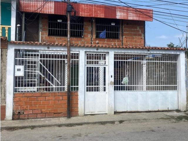 Casa en Venta Santa Cruz Urbanizacion los Mangos Estado Aragua