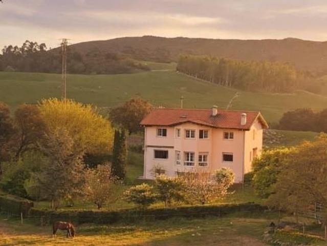 Casa en venta Santillana del Mar