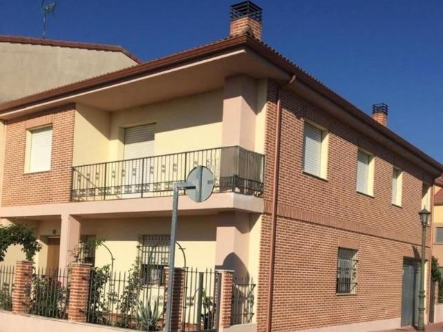 Casa en venta Santovenia de Pisuerga