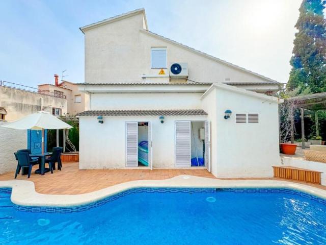 Casa en venta Segur de Calafell