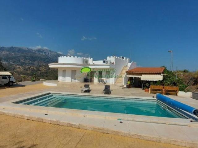 Casa en venta Sedella