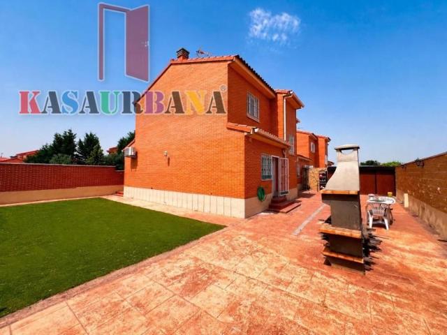 Casa en venta Seseña