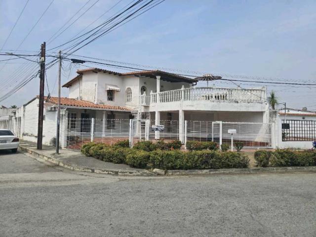 Casa en venta Turmero Urb La Mantuana