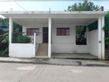 casa en venta Tuxpan Veracruz 2 rec. col. Vicente Guerrero