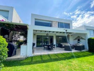 CASA EN VENTA TANDA 617.09m2