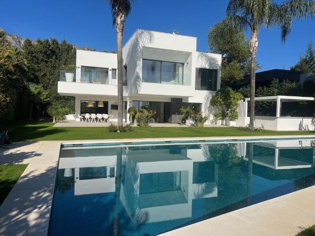 Casa en venta The Golden Mile, Marbella, Andalucía