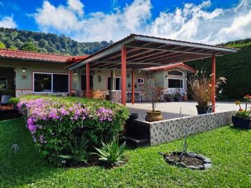 Casa en venta – Tierras Altas, Paso Ancho, Chiriquí, Panamá
