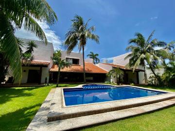 Casa en Venta Tipo Mediterr?neo con Alberca y Jardin Alamos Cancun