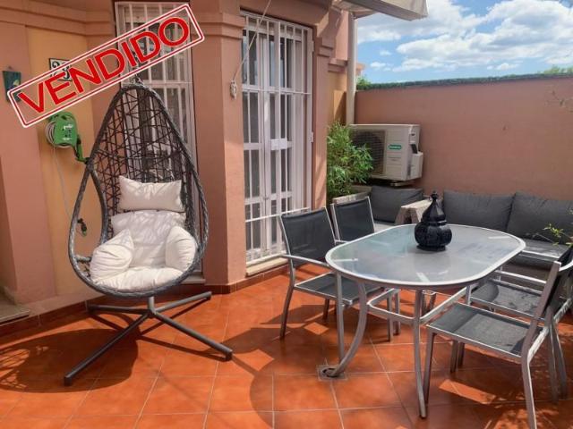 Casa en venta Tomares