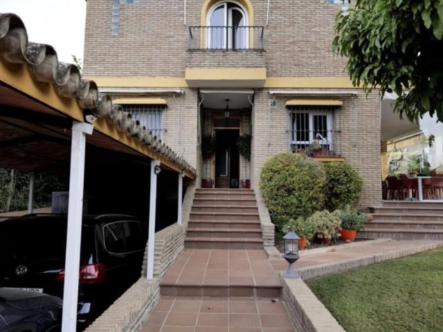 Casa en venta Tomares