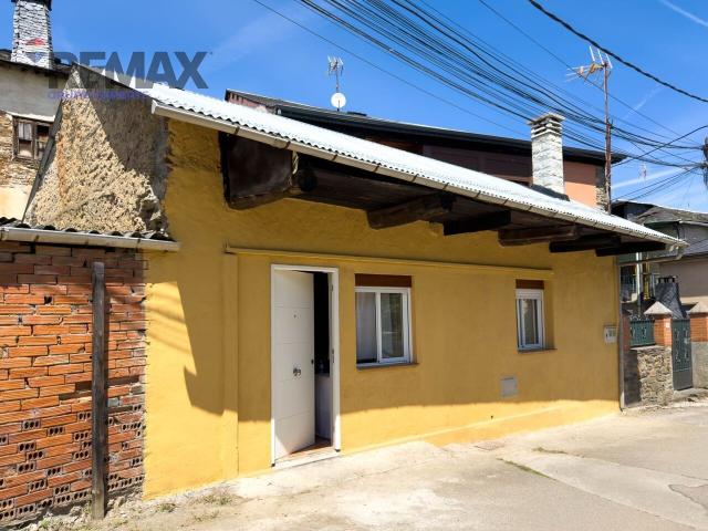 Casa en venta, Toral de Merayo, León