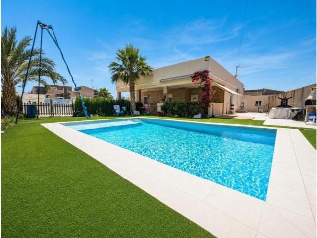 Casa en venta Torrevieja